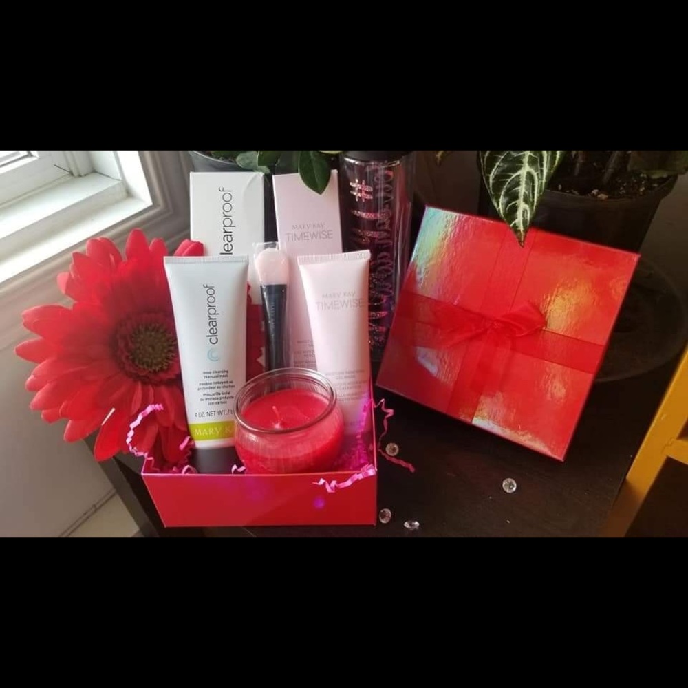 Mother’s Day Gifts